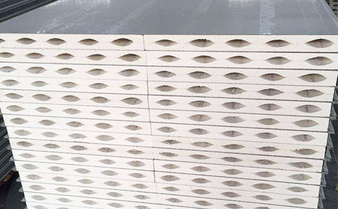 硫氧鎂夾芯板市場需求持續(xù)增長，建筑行業(yè)迎來創(chuàng)新機(jī)遇